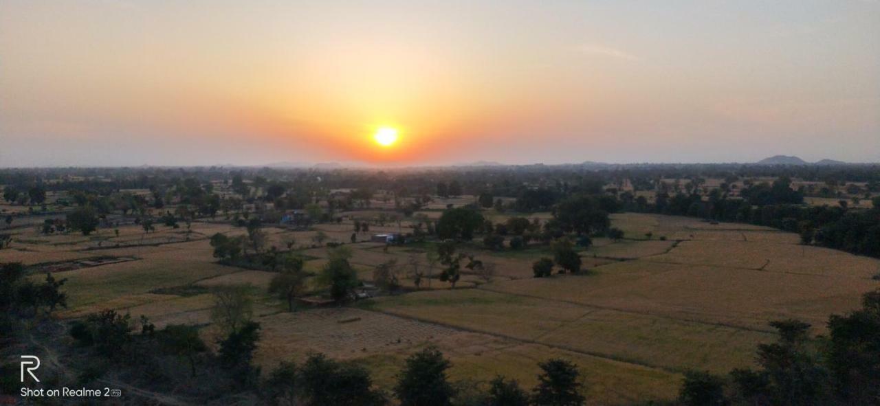 Mini Homestay Khajurāho Buitenkant foto